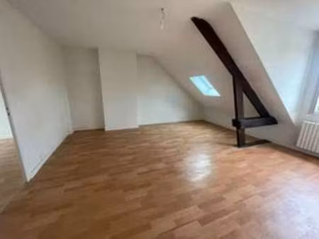 location appartement 3 pièces à angers (49000) : à louer 3 pièces / 60m² angers