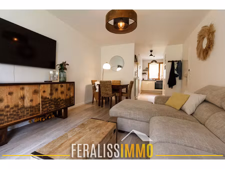 appartement f3 neuf avec parking sécurisé !