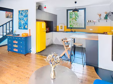 maison de ville a vendre 3 chambres jardin possibilite garage