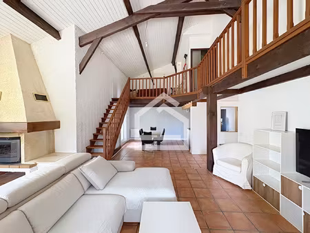 maison 6 pièces 3 chambres