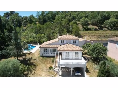carcassonne ? montlegun / la cavayère ? une villa où le calme et la vue deviennent un art 