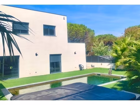 maison à vendre 5 pièces saint aygulf (83)