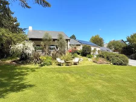 unique & secrète : villa d'architecte avec prestations haut de gamme