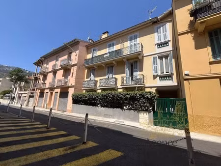 beausoleil : 3 pièces avec balcon et cave