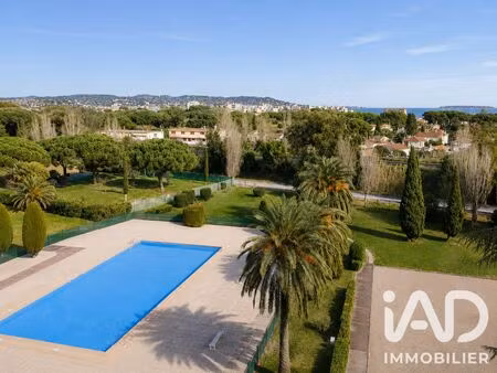 appartement à mandelieu-la-napoule (06210)