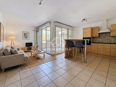 exclusivité - t2 - balcon - garage - oullins-pierre-benite