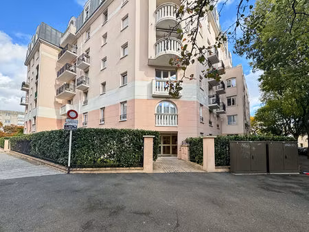 centre-ville - magnifique appartement de 100 m² + loggia de 20 m²