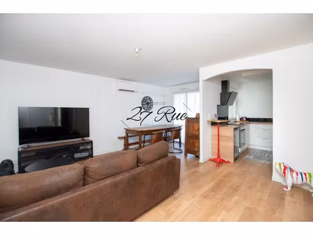 st-lys - t2 bis 57m² avec bureau  climatisation et parkink box?