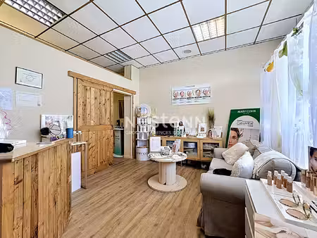 investissement place voltaire - logement loué + local commercial