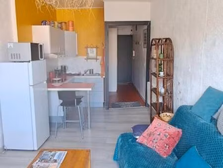 lumineux studio tout équipé