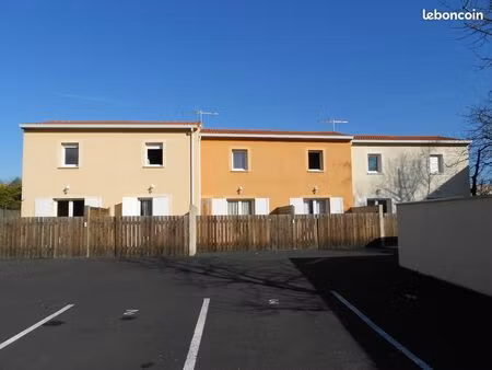 clermont fd beaumont petite villa f2 duplex récente