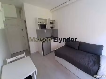 studio 1 pièce 11 m²