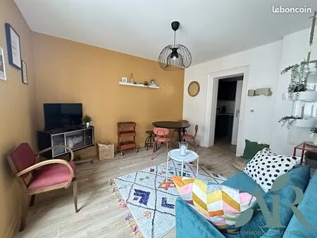 appartement 2 pièces 34 m²