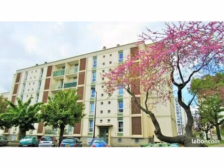 appartement 4 pièces 74 m²