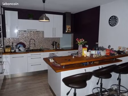 appartement t3 bordeaux chartrons 72 m2 bbc possibilité place de parking couvert