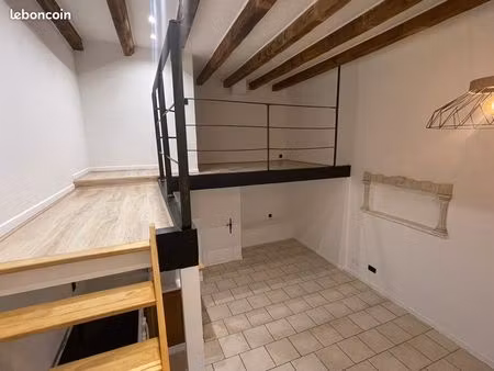 appartement centre-ville caderousse