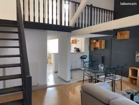 appartement en duplex sympa 67 m2 2/3 pièces meublees proche centre ville et gare