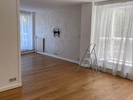 3 pièces 77 m2