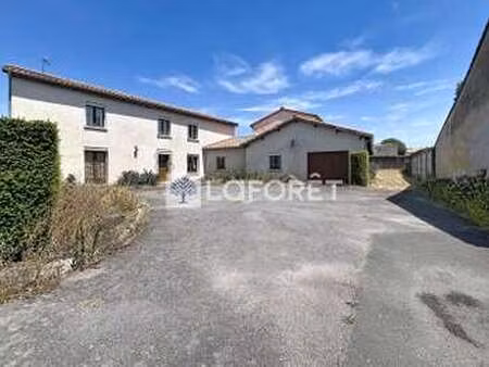 vente maison à clessé (79350) : à vendre / 137m² clessé