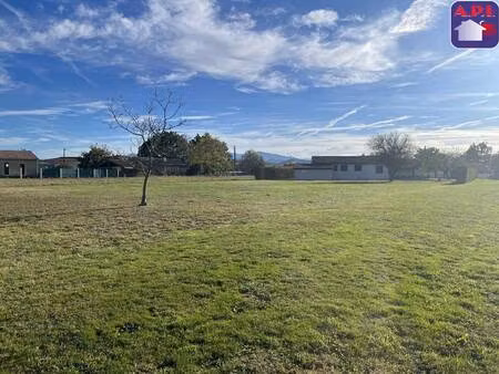 terrain constructible à vendre
