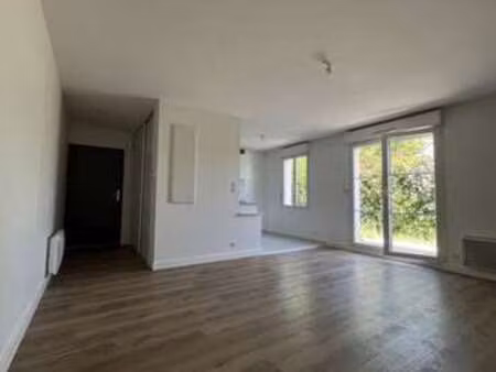 vente appartement 4 pièces aux sables-d'olonne (85100) : à vendre 4 pièces / 75m² les sabl