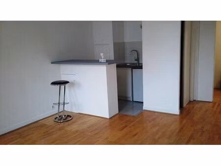studio 34m² centre ville métro marcel sembat