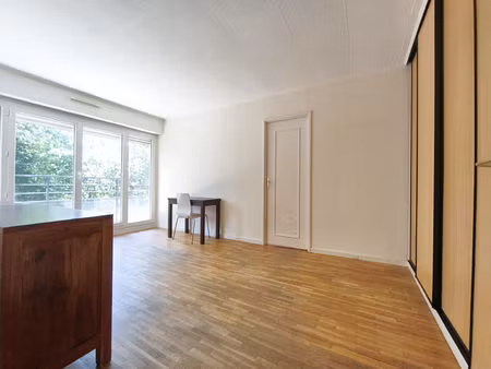 appartement plaisir 2 pièce(s) 42 m2