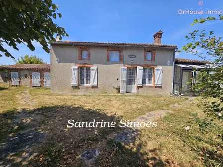 maison de 85 m2- 4 pièces sur terrain 1440 m2