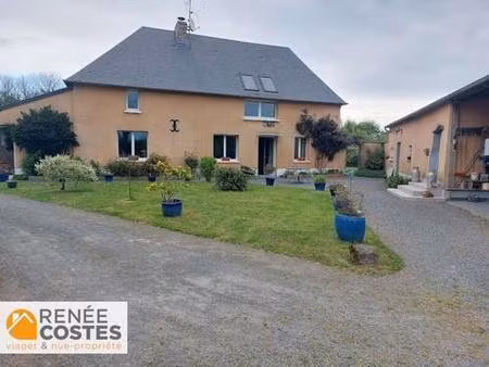 vente en nue propriété - f81 ans - nay (50190)