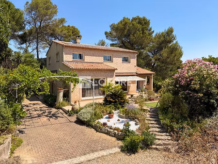 maison nimes 7 pièce(s) 177 m2