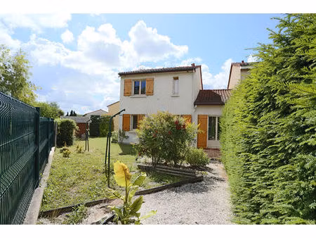maison riom 3 pièce(s) 84.09 m2
