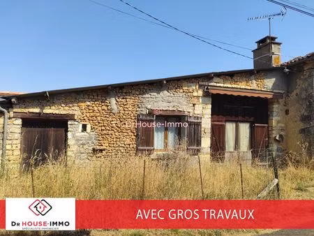 maison de campagne à rénover entièrement sur un terrain de 239m2 + 829m2 de terrains non a