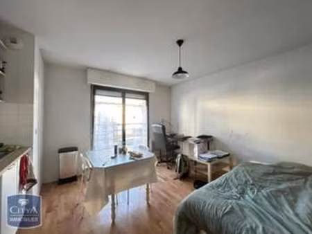 location appartement t1 meublé à laval (53000) : à louer t1 meublé / 25m² laval