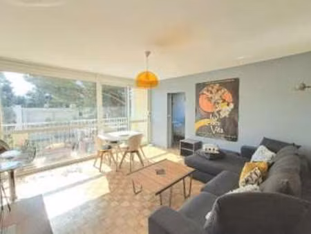 location appartement 4 pièces meublé à nantes (44000) : à louer 4 pièces meublé / 80m² nan