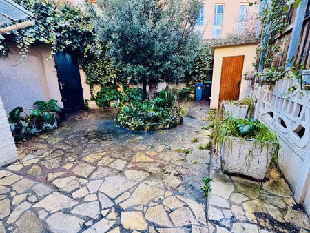 mediatheque - maison individuelle avec jardin a renover