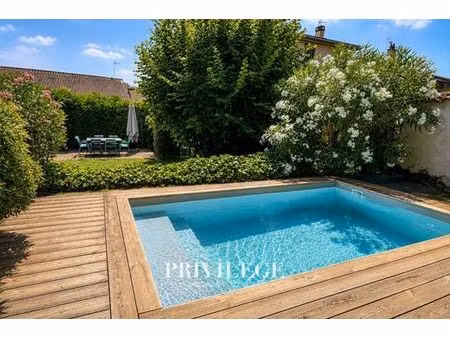 maison de luxe de 222 m2 en vente collonges-au-mont-d'or  auvergne-rhône-alpes
