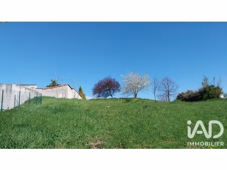 vente terrain 600 m²