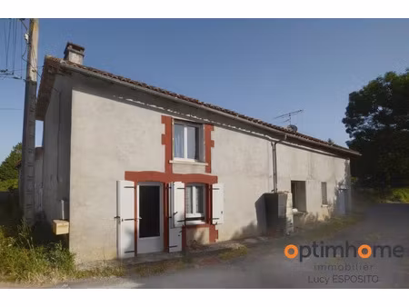 vente maison 4 pièces 132 m² à nieuil (16270)  82 000 €