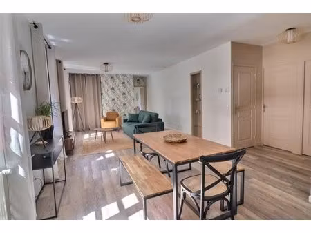 appartement 3 pièces 80 m² à louer figeac 46100 ? | era immobilier