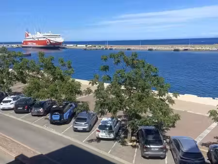 bastia bureaux 950€