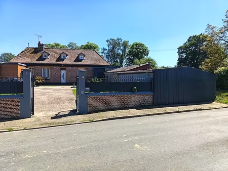 vente maison 8 pièces 120 m² à courcelles-au-bois (80560)  197 €