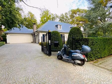 huis te huur in brasschaat met 3 slaapkamers