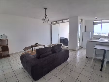 location appartement 2 pièces  fort