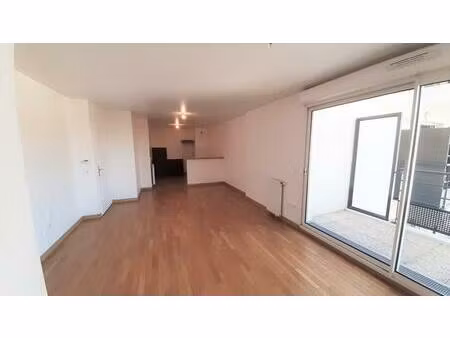 t3