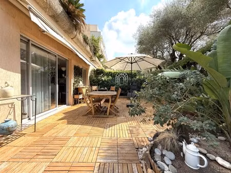 antibes appartement 80m2 jardin 180m2 piscine garage