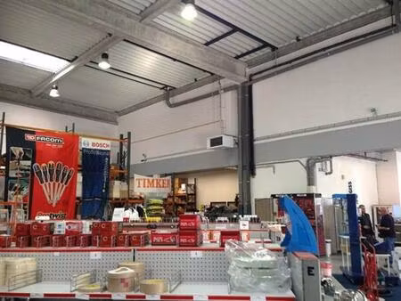 location local d'activités villeneuve la garenne 1 236 m²