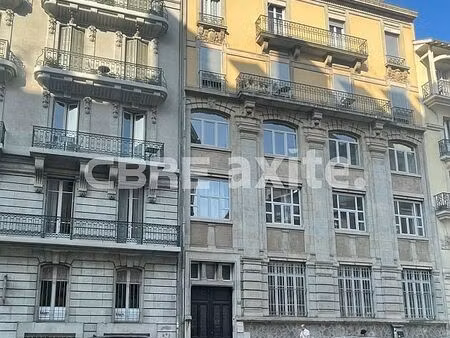 vente bureau grenoble 236 m²