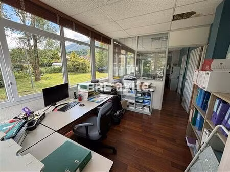 location bureau sevrier 54 m²