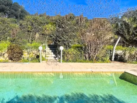 mougins sud villa 4p  jardin  piscine et parkings
