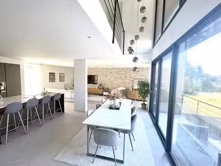 villa contemporaine 197m2 avec terrain constructible 1532m2